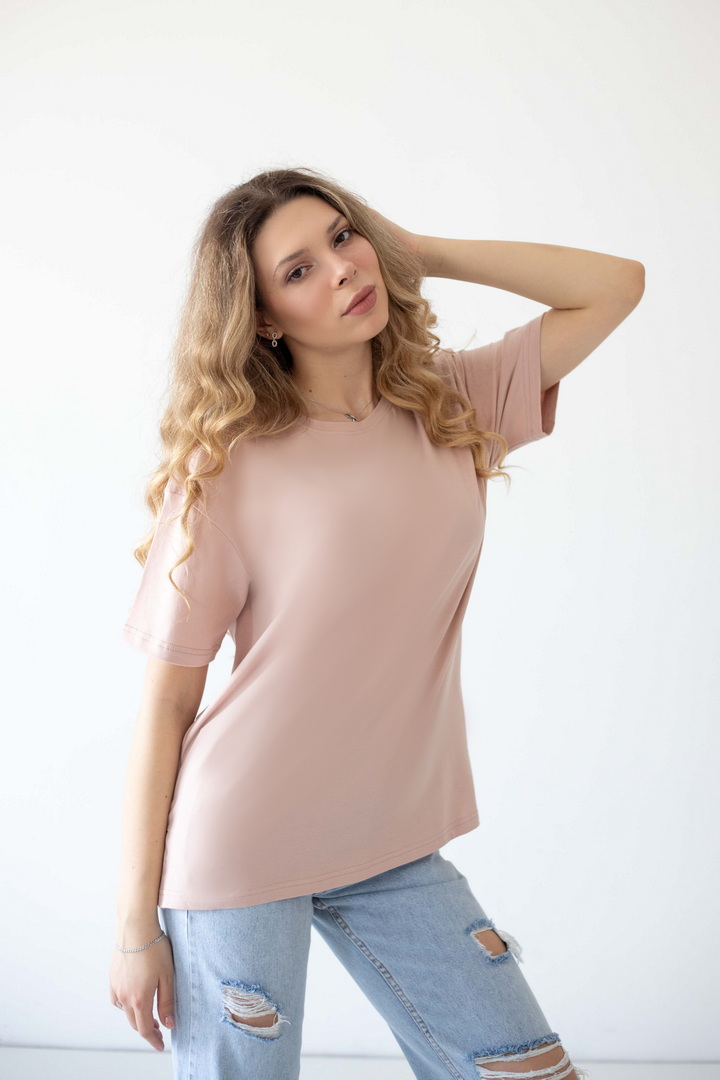 Футболка жіноча